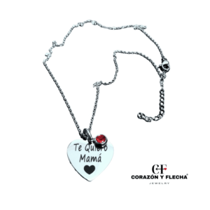 Colgante mujer de acero plateado corazón personalizado